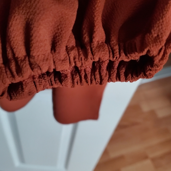 Hoptics Dress - Picture 5 of 6